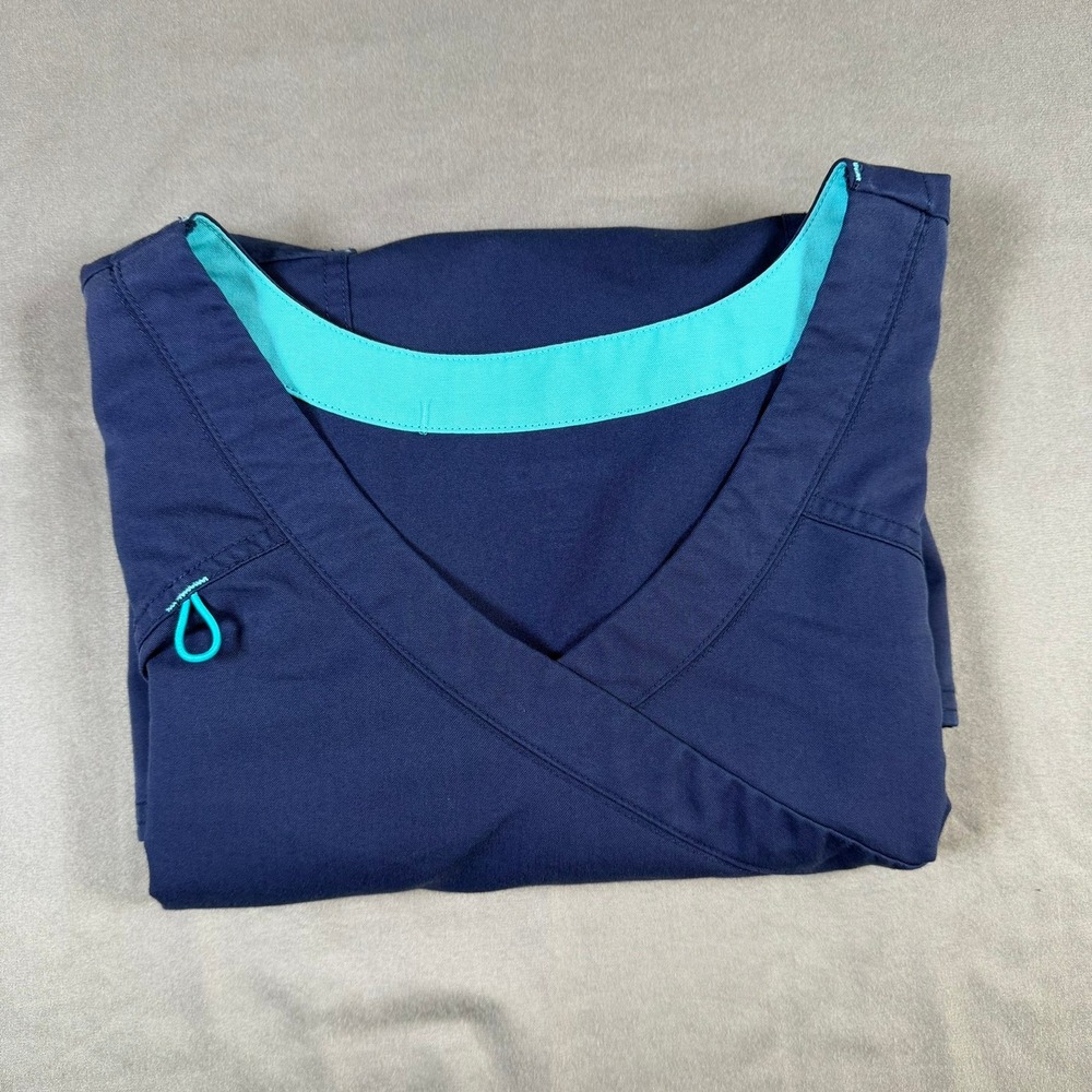 Cherokee Workwear Women 3XL Navy Teal Scrub Top V-Neck Medical Nursing - Picture 2 of 4
